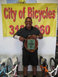 Turnell Henry with his 1981 #1 cruiser award