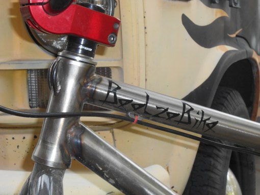 Devil horns Beelzebike the 20 666 'er