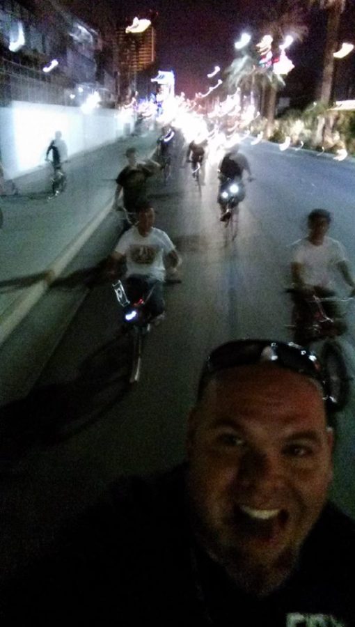 4130 Sin Series selfie