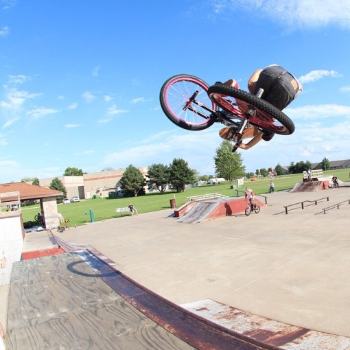 bobby parker twofourtuesday knoxville