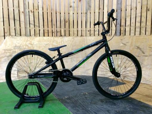 DK Elite Cruiser 2015